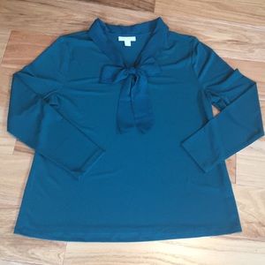 Charter Club Long sleeve V tie neck top